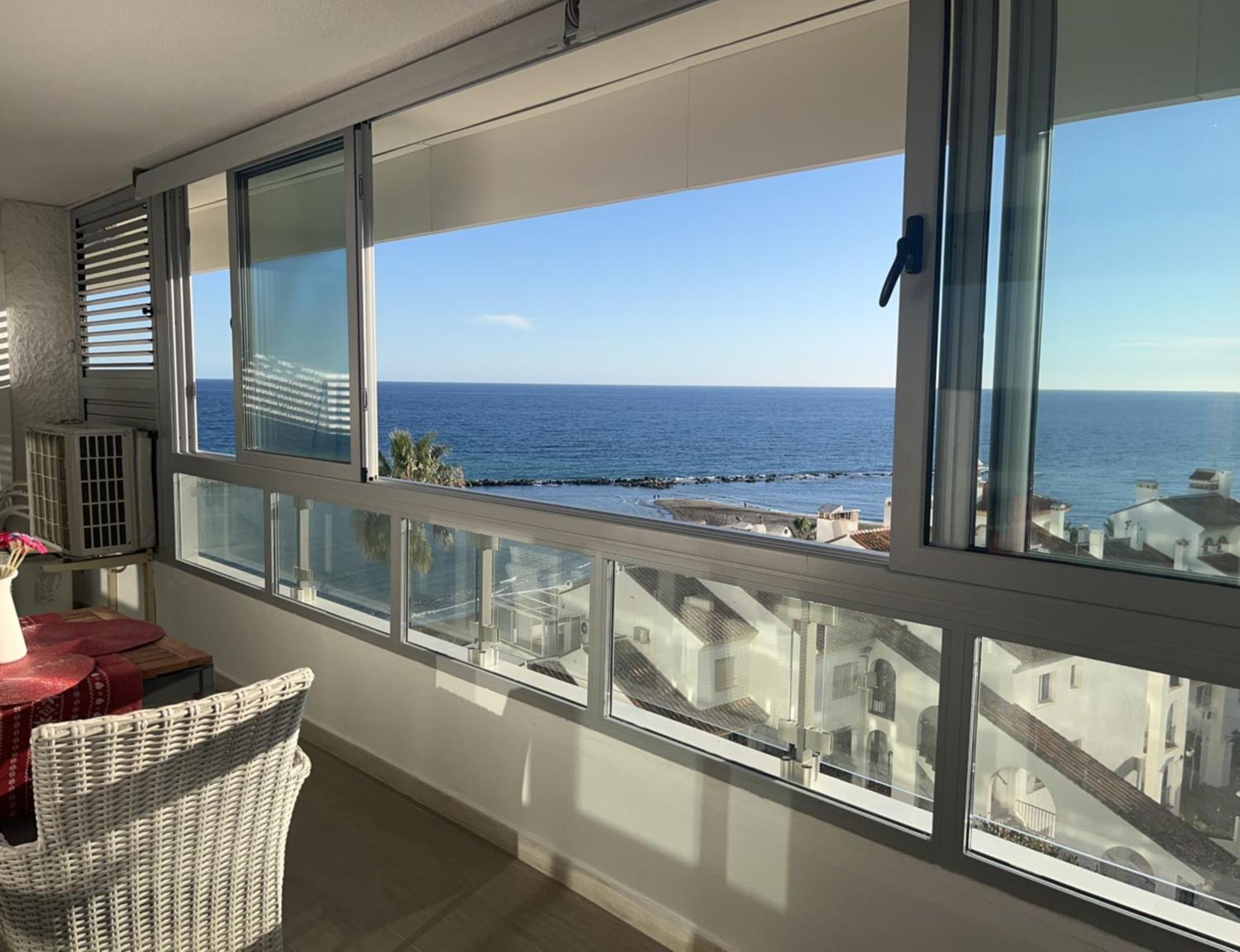 Stunning Apartment 50 Meters From The Sea Benalmádena Exterior foto
